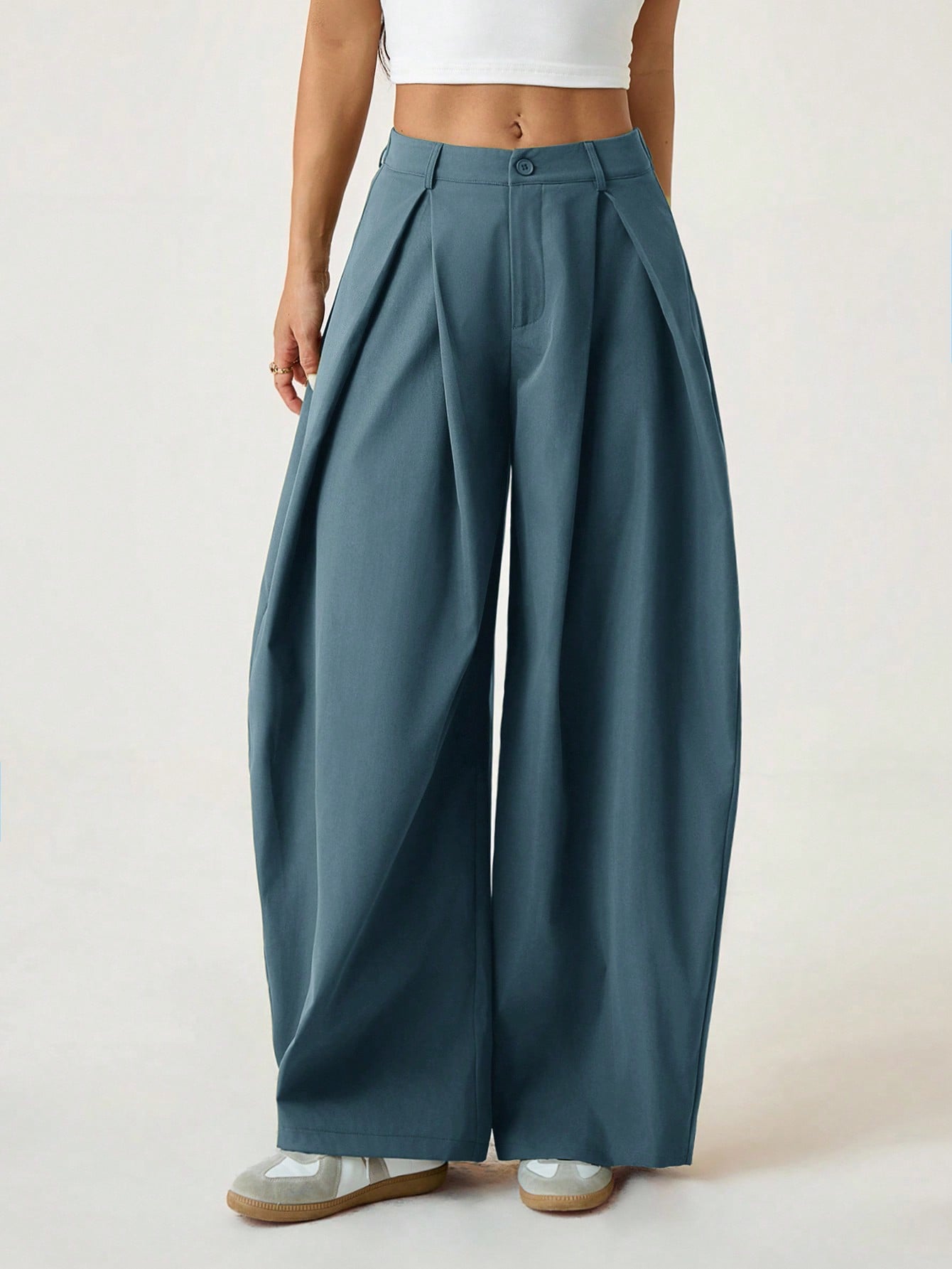 MAYFAIR Breathable Wide Leg Trousers in Light Blue