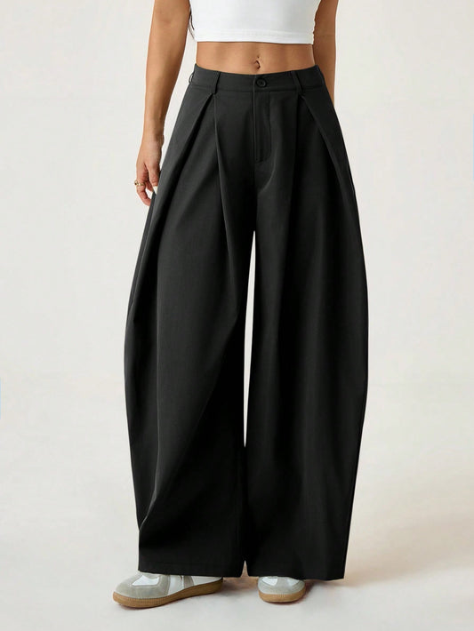 MAYFAIR Breathable Wide Leg Trousers in Black