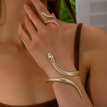 Selene Metal Serpent Set