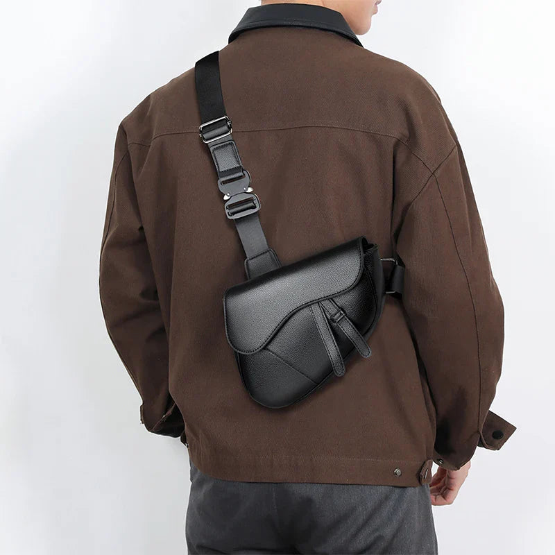 Urban Saddle Crossbody Bag