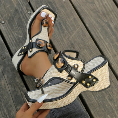 Sienna Resin Slides