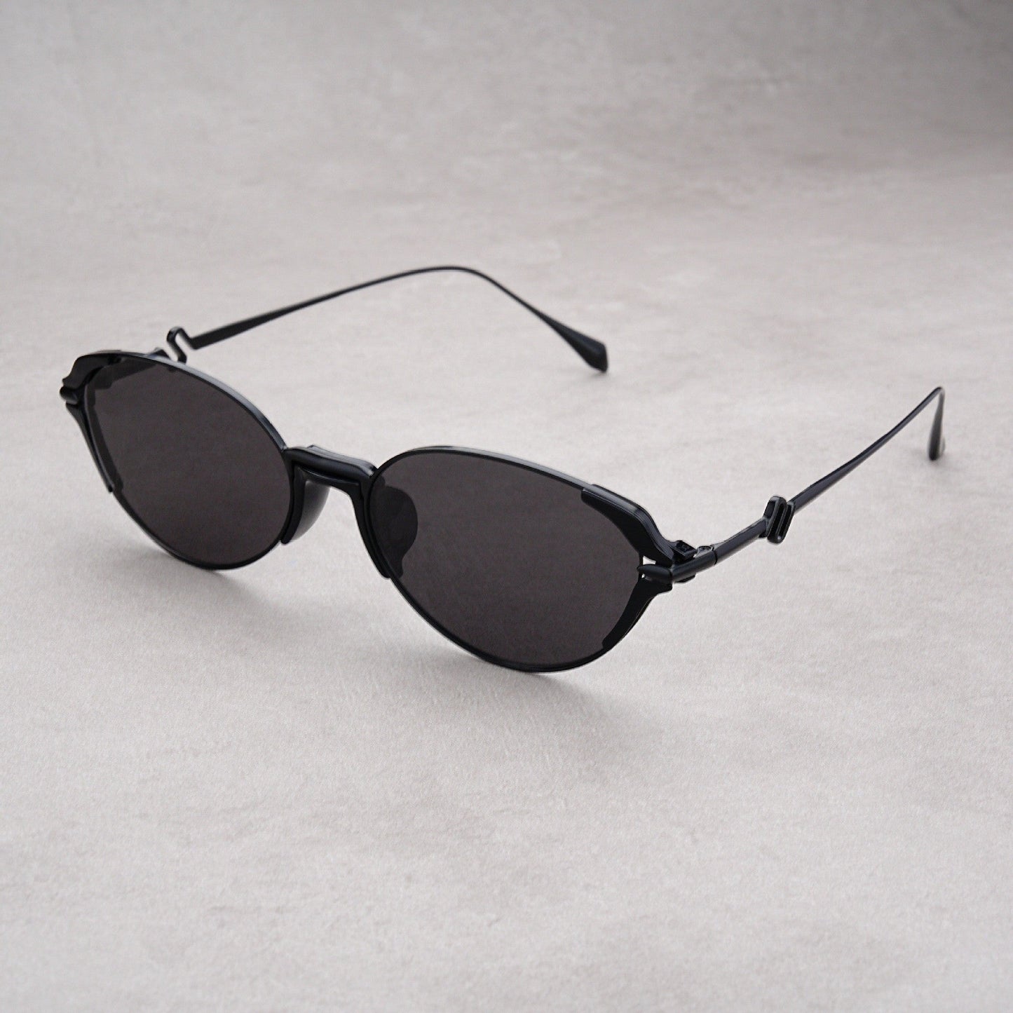 Golden Hour Oval Sunglasses