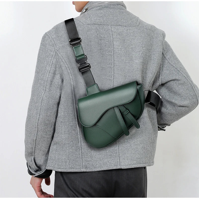 Urban Saddle Crossbody Bag