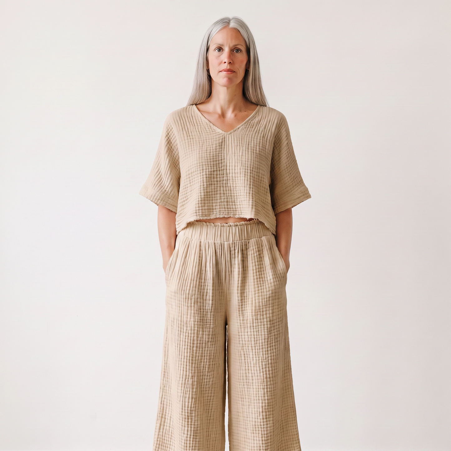 MAYFAIR 2-Piece Cotton Set – V-Neck Shirt & Pants
